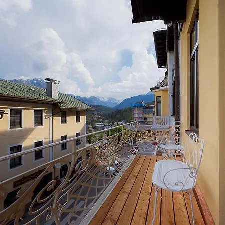 Alpine Apartements Maximilian Apartahotel