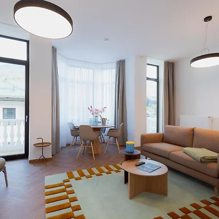 Alpine Apartements Maximilian Apartahotel 3*