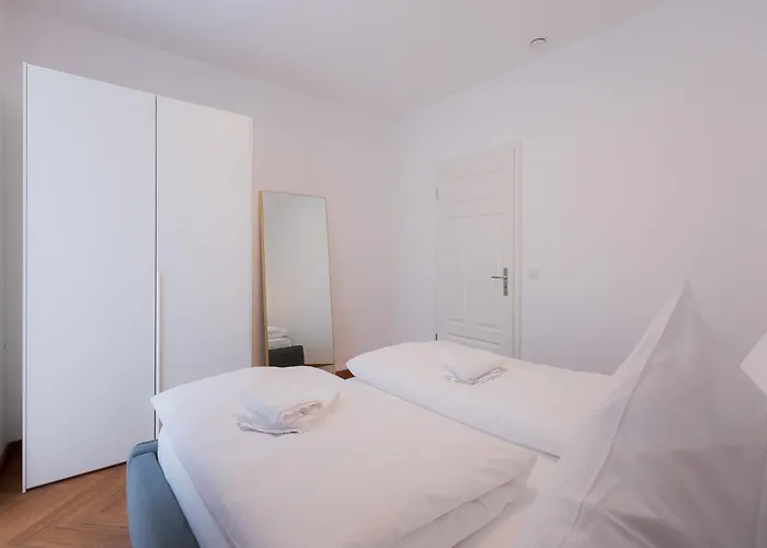 Alpine Apartements Maximilian Aparthotel