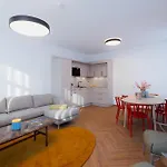 Alpine Apartements Maximilian 아파트호텔 3*