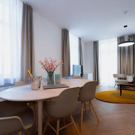 Alpine Apartements Maximilian Aparthotel