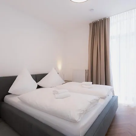 Alpine Apartements Maximilian 3* بيرشتسغادن