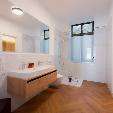Alpine Apartements Maximilian Apart-hotel 3*