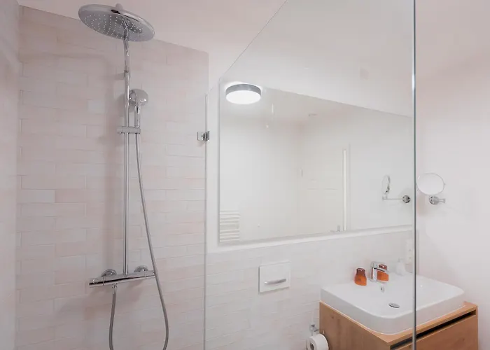 Alpine Apartements Maximilian Aparthotel