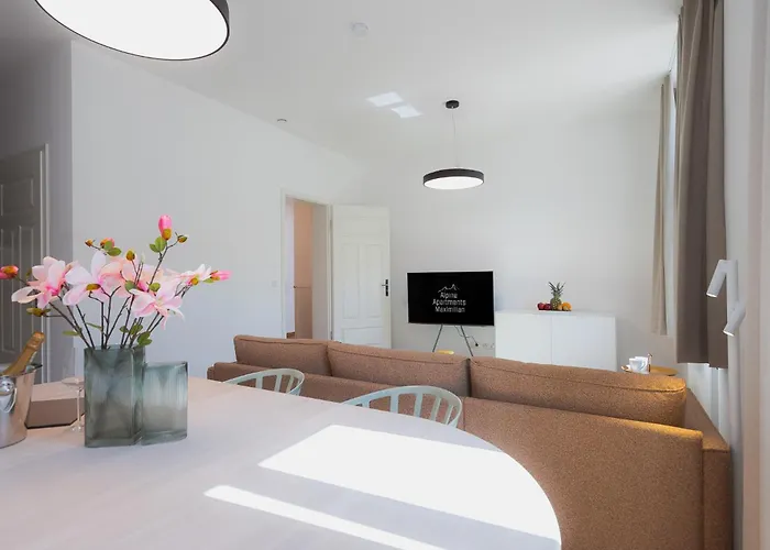 Aparthotel Alpine Apartements Maximilian 3*